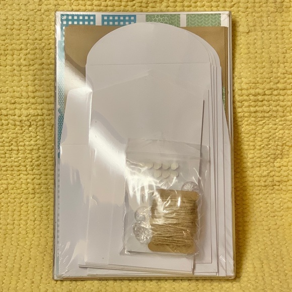 Stampin’ Up! Paper Pumpkin Happy Thoughts Refill Kit - Picture 2 of 2